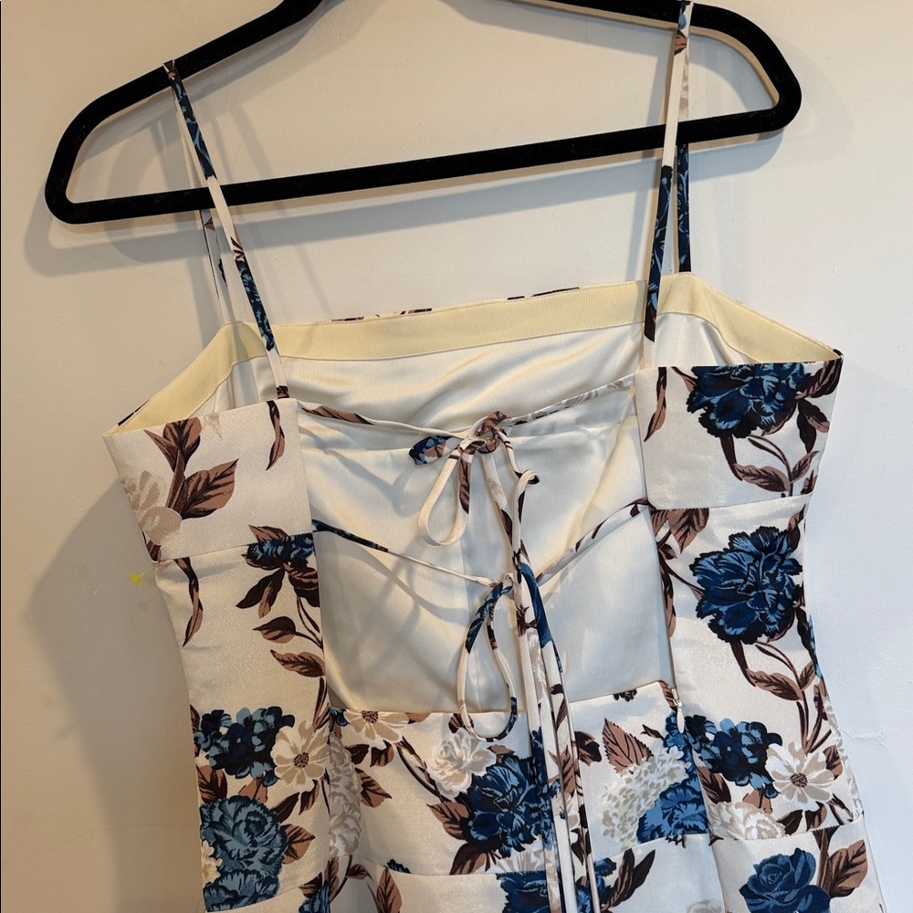 Tory Burch Cream and Blue Floral Backless Dress - Picture 6 of 16